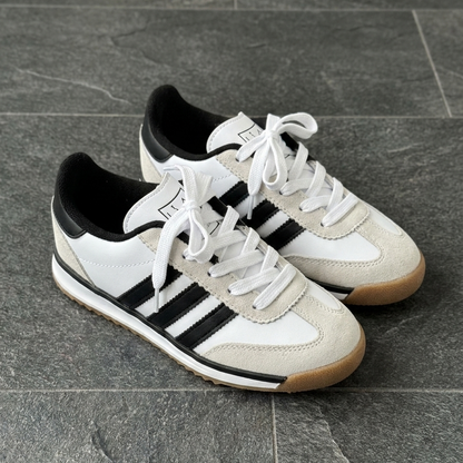 Tenis SL-72
